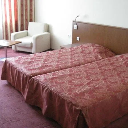 Elegance 3* أسينوفغراد