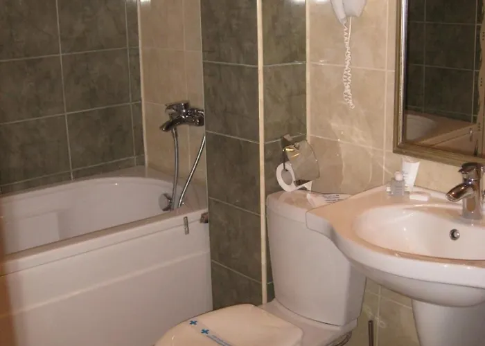 Хотел елеганс