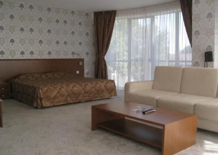 Хотел елеганс Асеновград