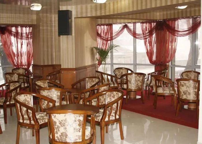 елеганс Хотел Асеновград